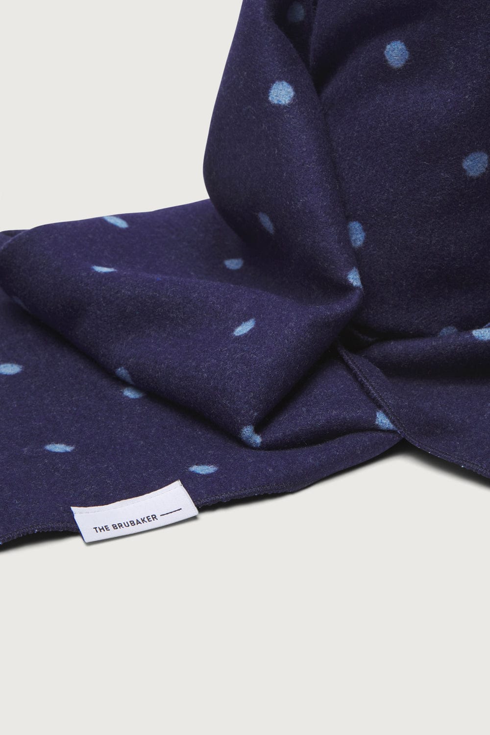 The Scarf Dots Azul-zoom-3