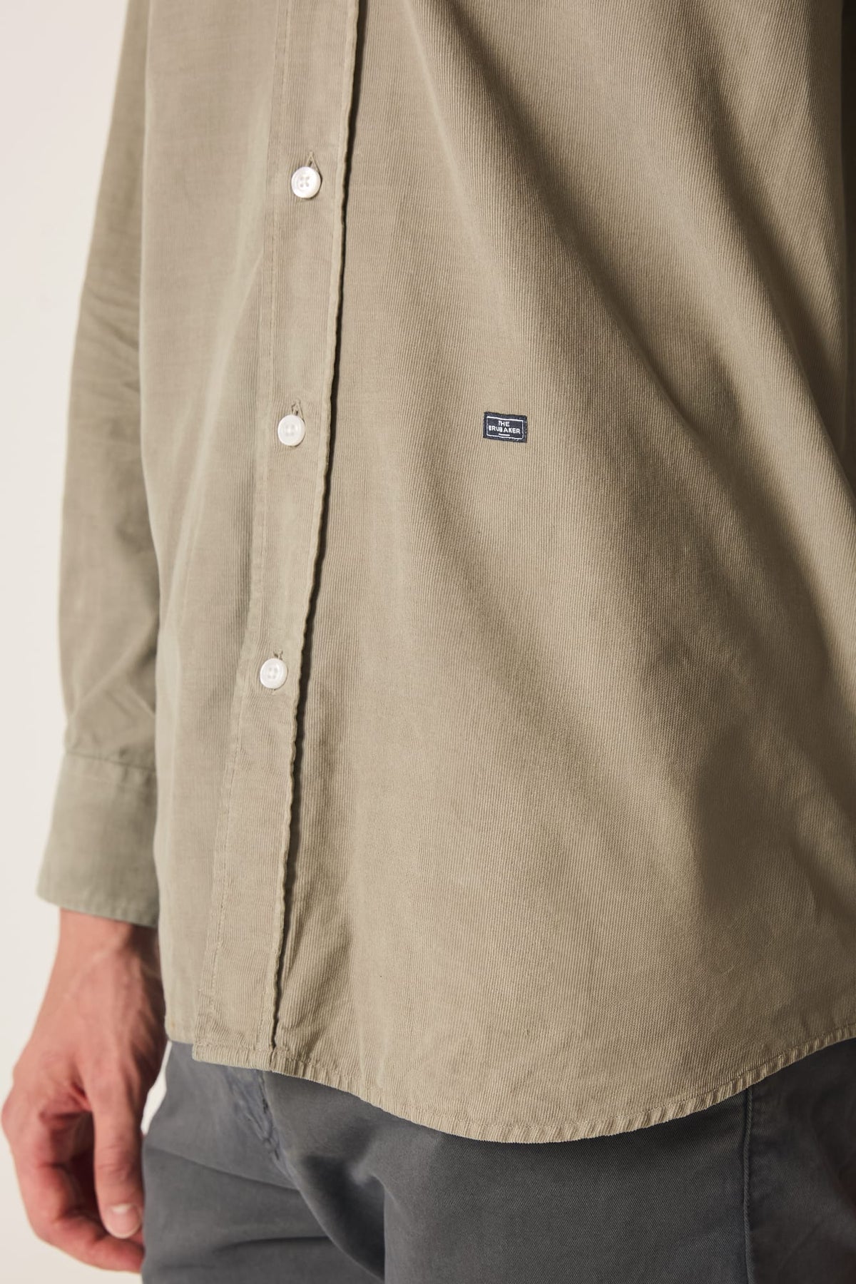 The Micropana Camisa Beige Monegros-3