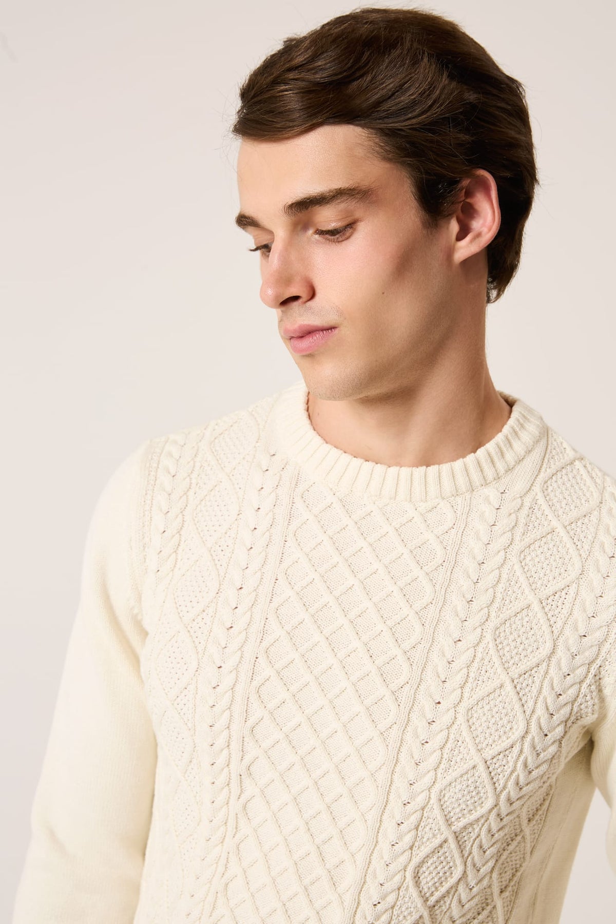 The Cable Knit Sweater Crudo-2