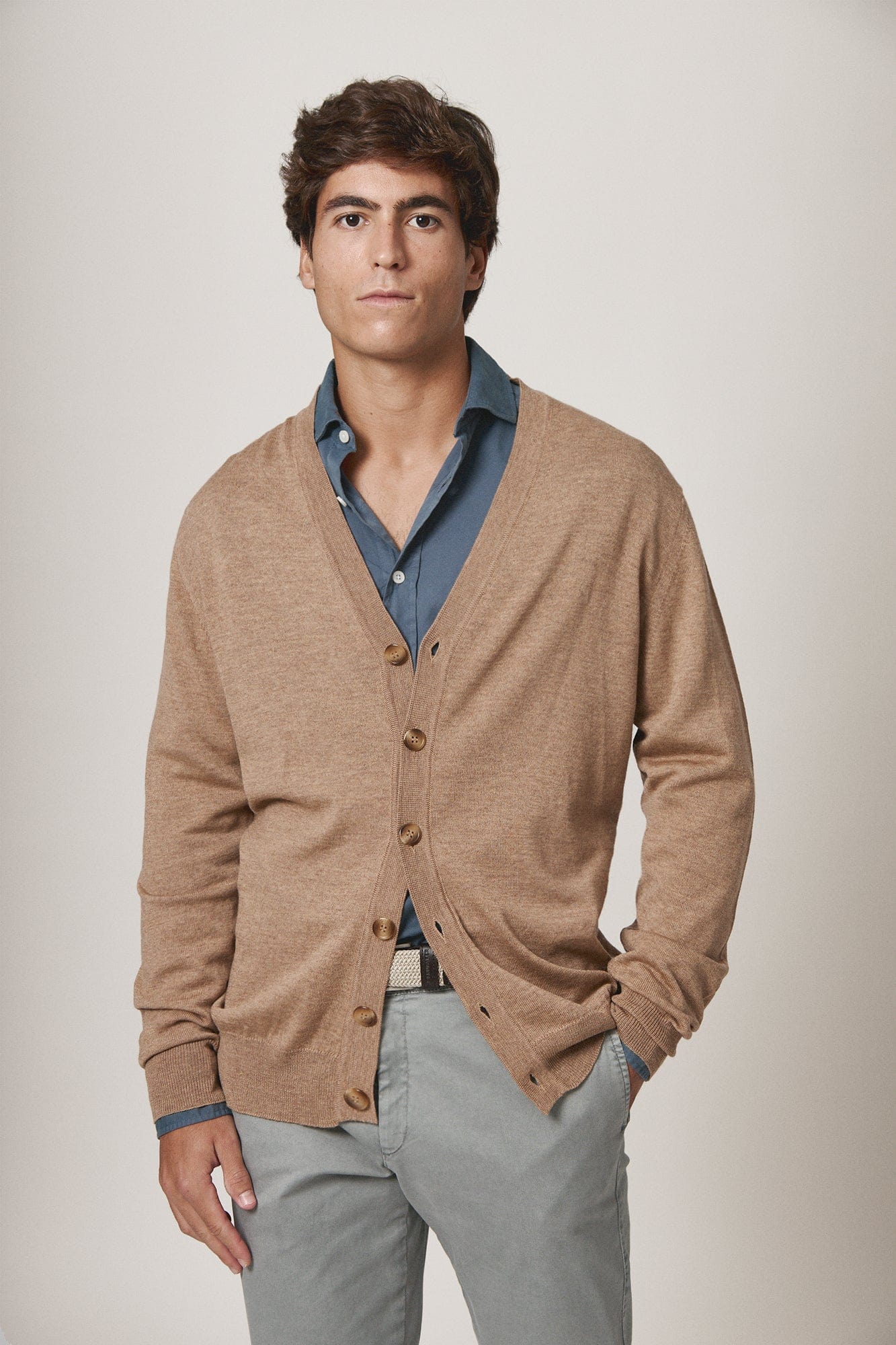 The Merino Cardigan Beige Salinas