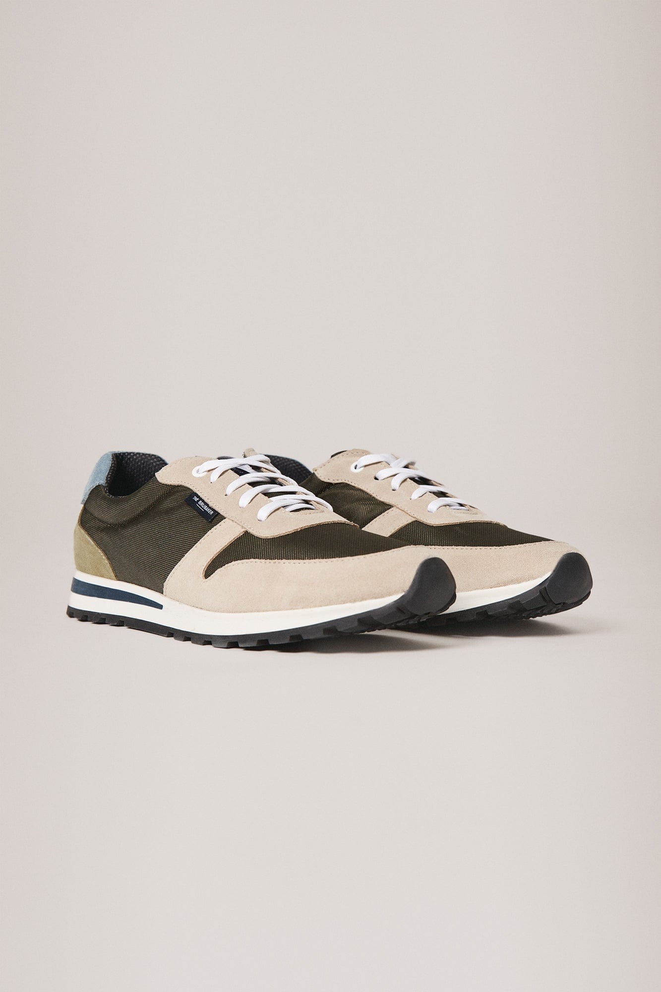 The Sneakers Beige y Verde-1