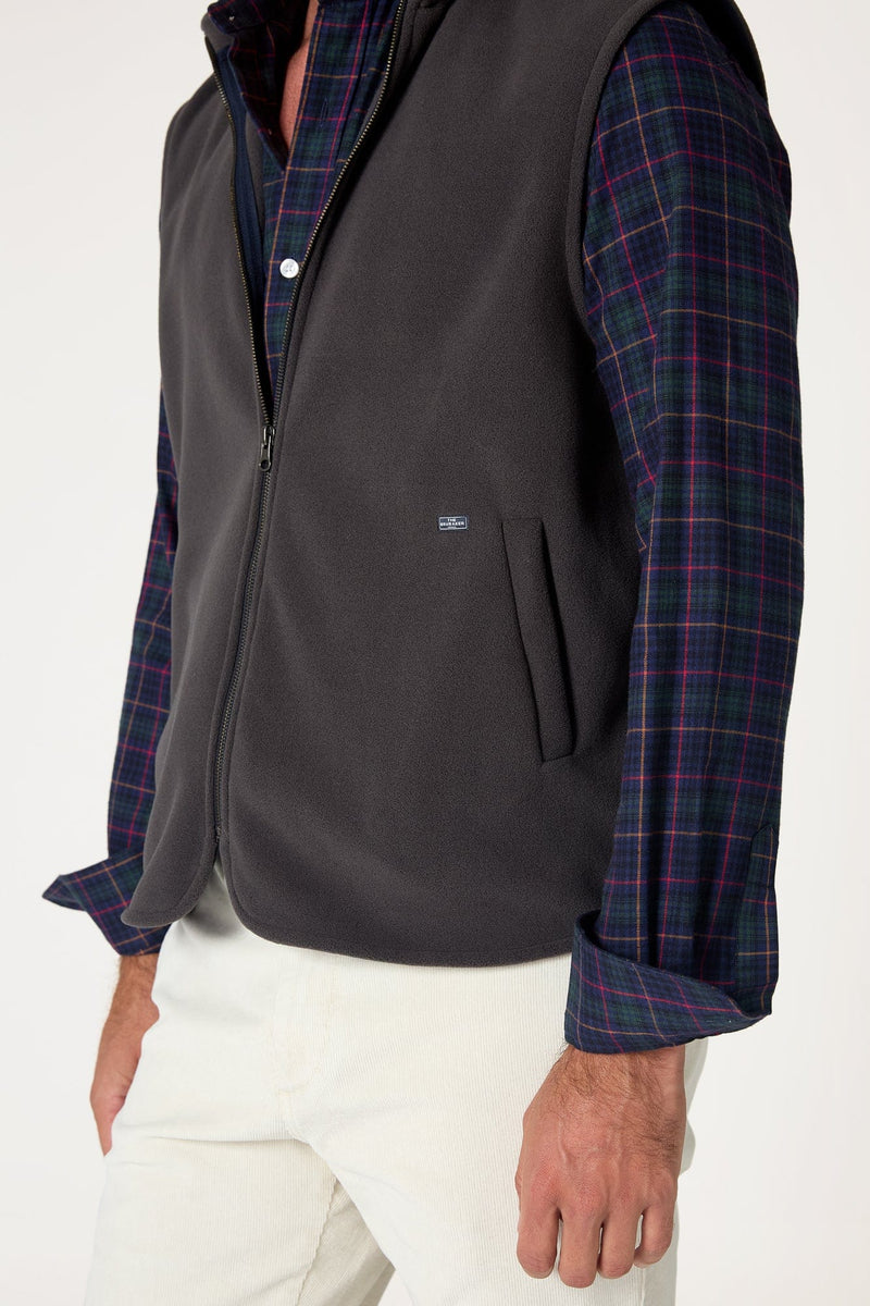 The Forro Polar Gris Buitrago-zoom-
