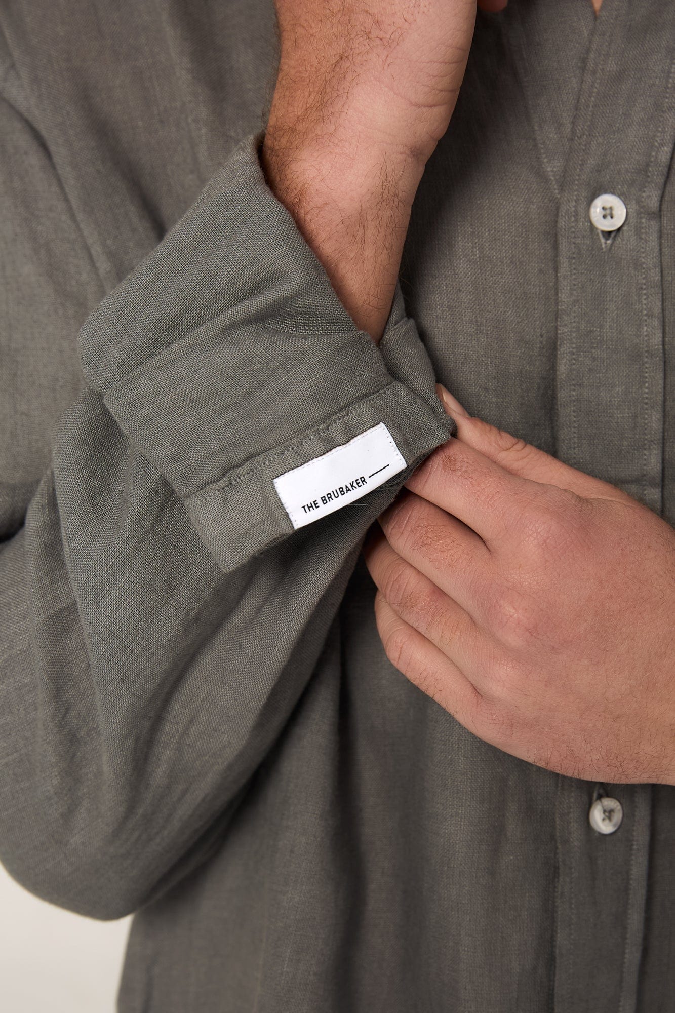 The Lino Camisa Gris Buitrago-zoom-4