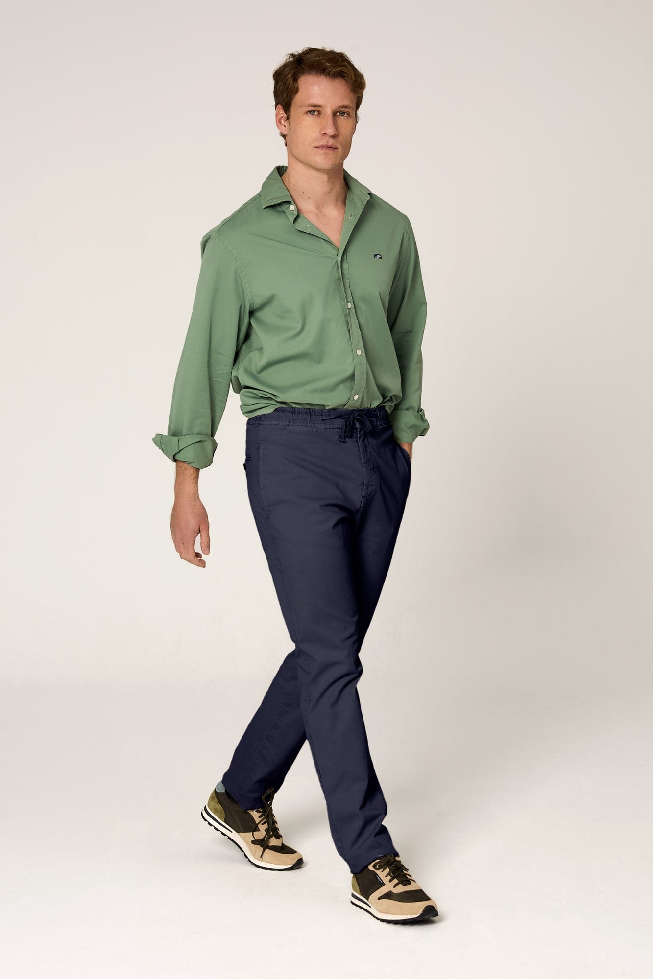 The Chino Jogger Azul Marino-1