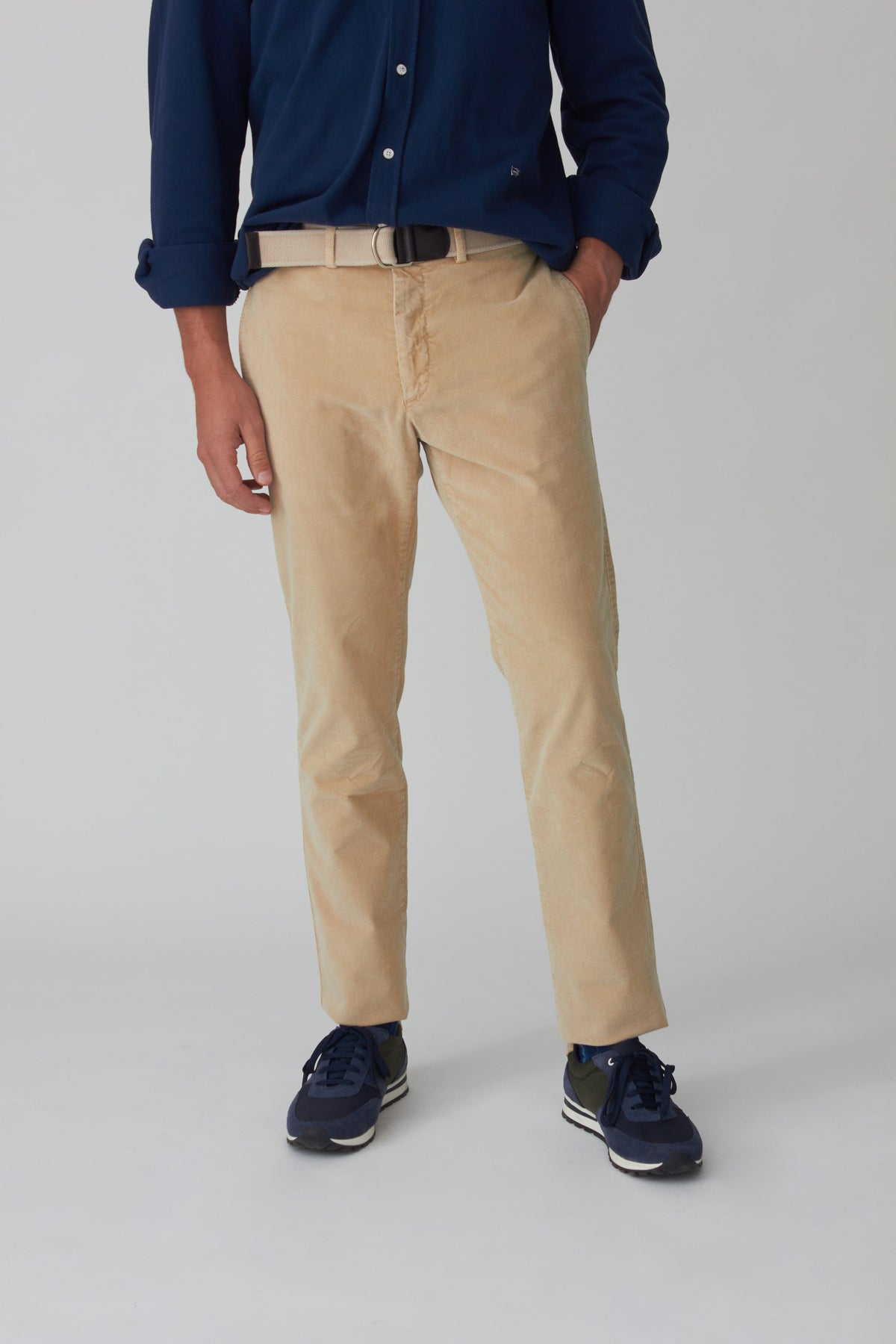 The Chino Micropana Beige Alhamilla-zoom-1