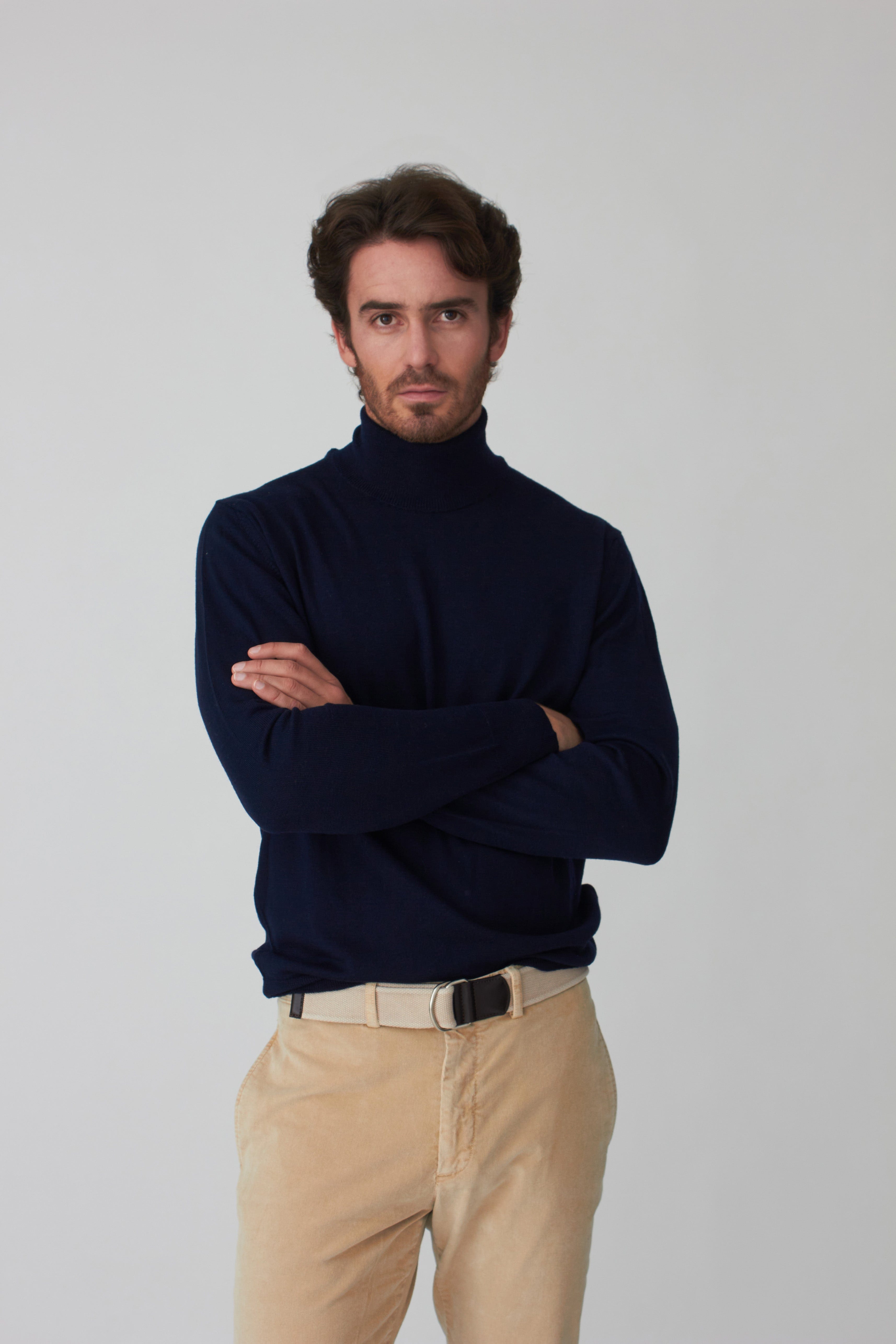 The Merino Cisne Azul Marino