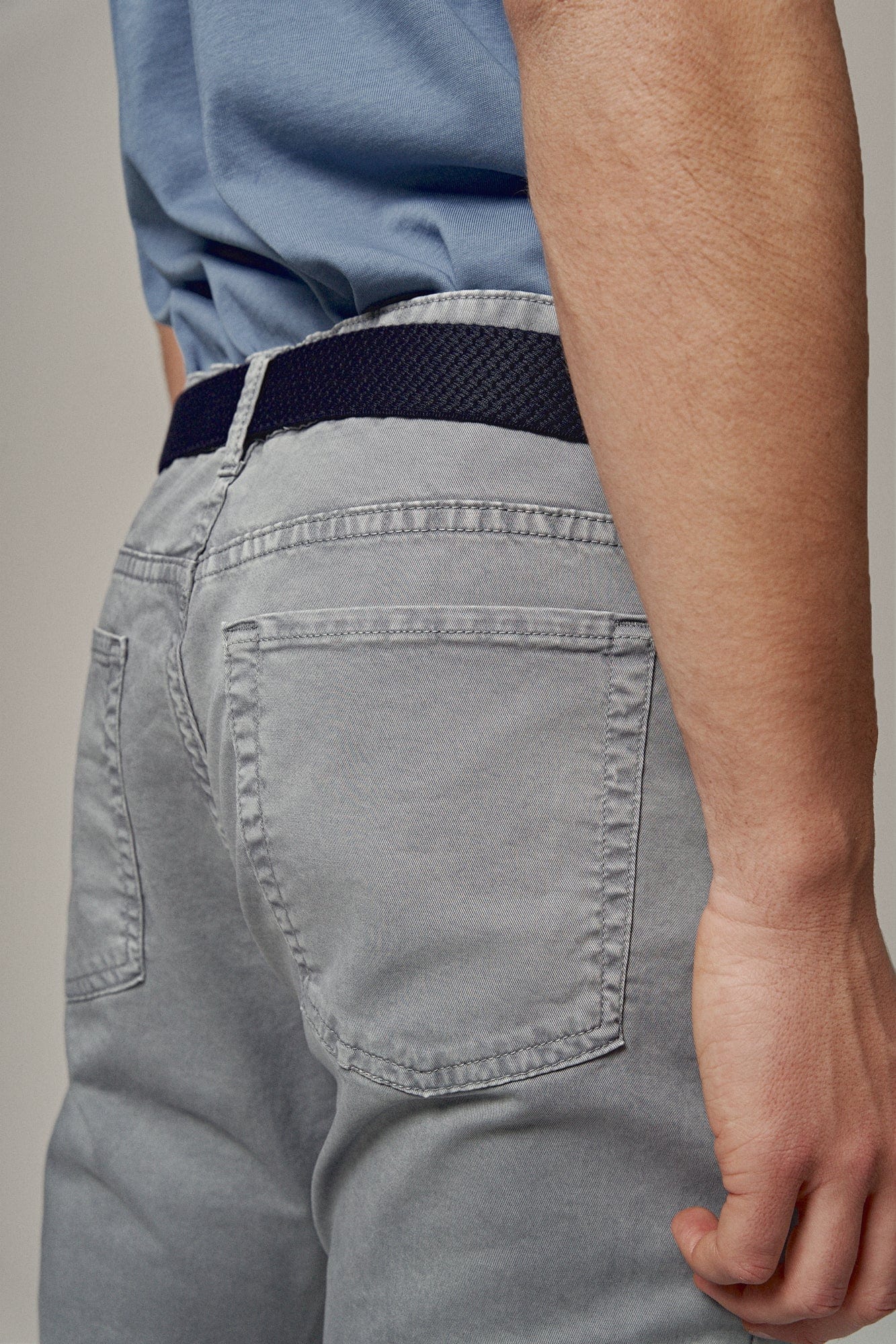 The 5 Pocket Gris Huesca-4